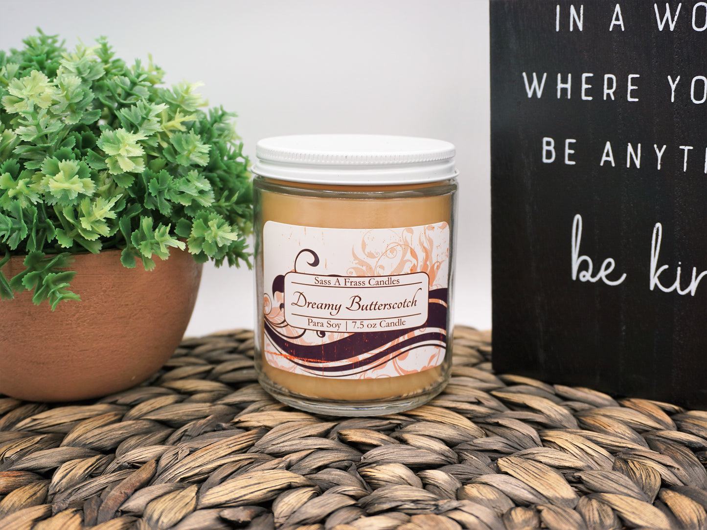 Dreamy Butterscotch 7.5 oz Candle