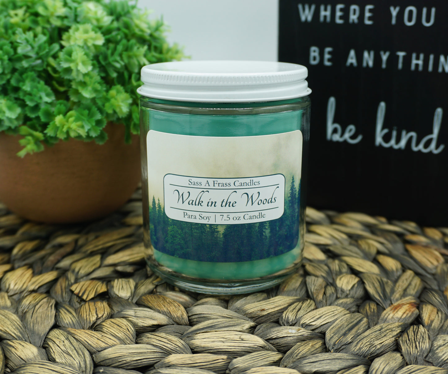Walk in the Woods 7.5 oz Candle